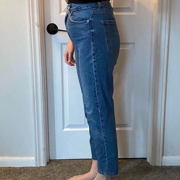 Vintage High Waisted Boyfriend Jeans - Picture 2 of 3